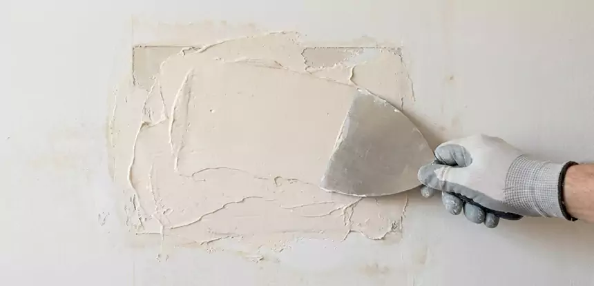 Professional Water Damage Wall Repair Services in Baldwin City, KS